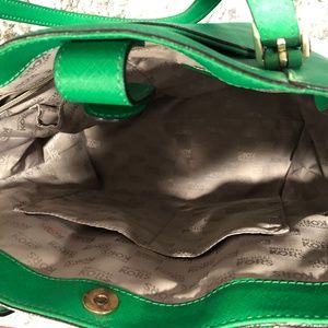 Michael Kors Jet Set Medium Tote